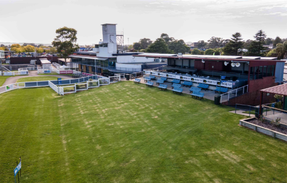 Gippsland Carers | Lunch at Moe Racecourse
